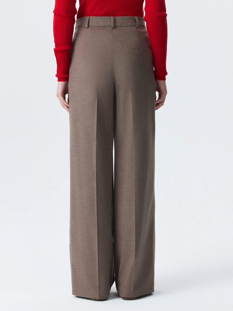 Широкие брюки из фланели