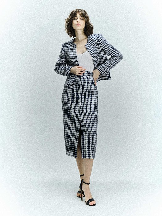 Твидовая юбка-миди: фото №3