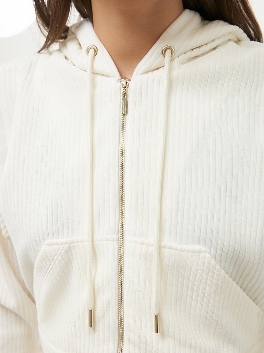 Укороченная толстовка из велюра : фото №4