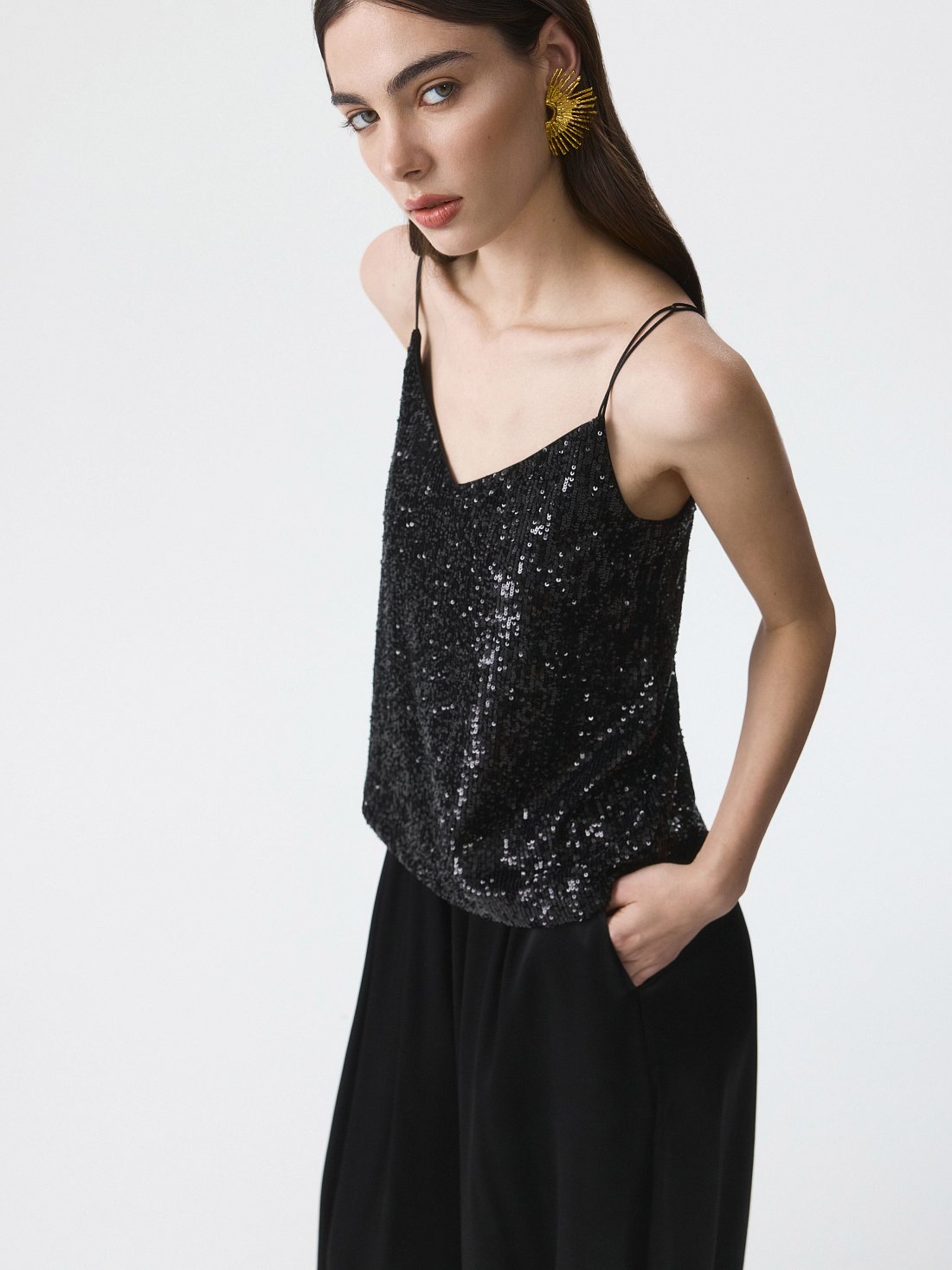 Топ с пайетками: фото №1