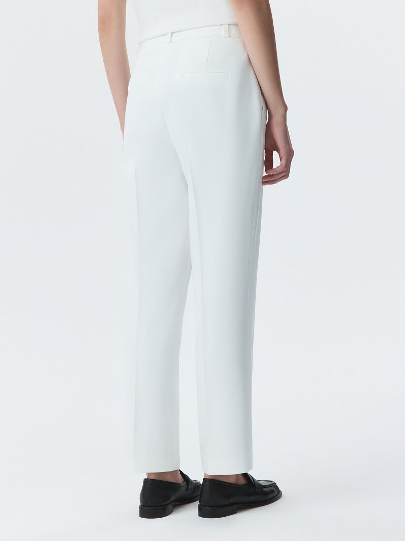 Прямые брюки со стрелками