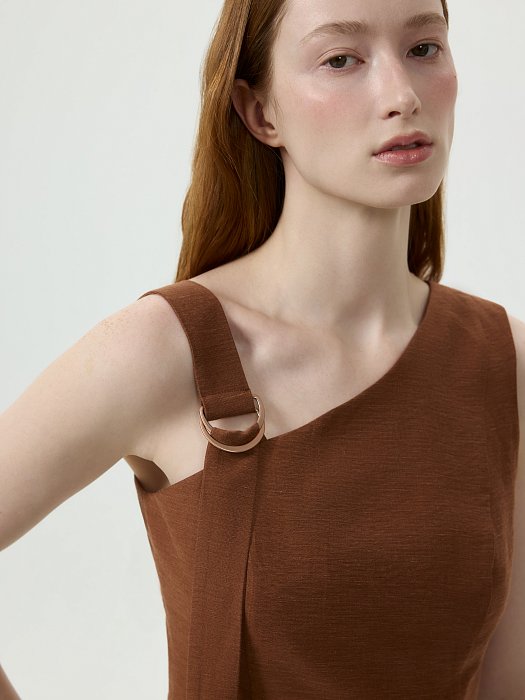 Кроп-топ асимметричного кроя: фото №2