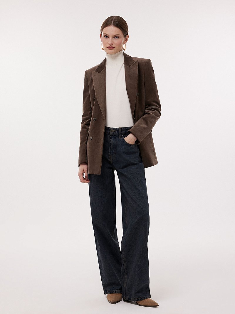 Джинсы широкие от бедра