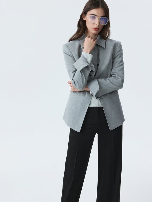 Классические брюки свободного кроя: фото №6