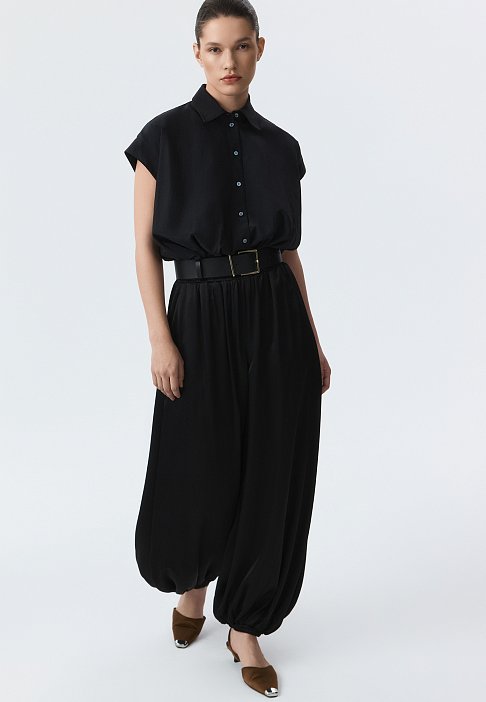 Укороченная блуза без рукавов: фото №2