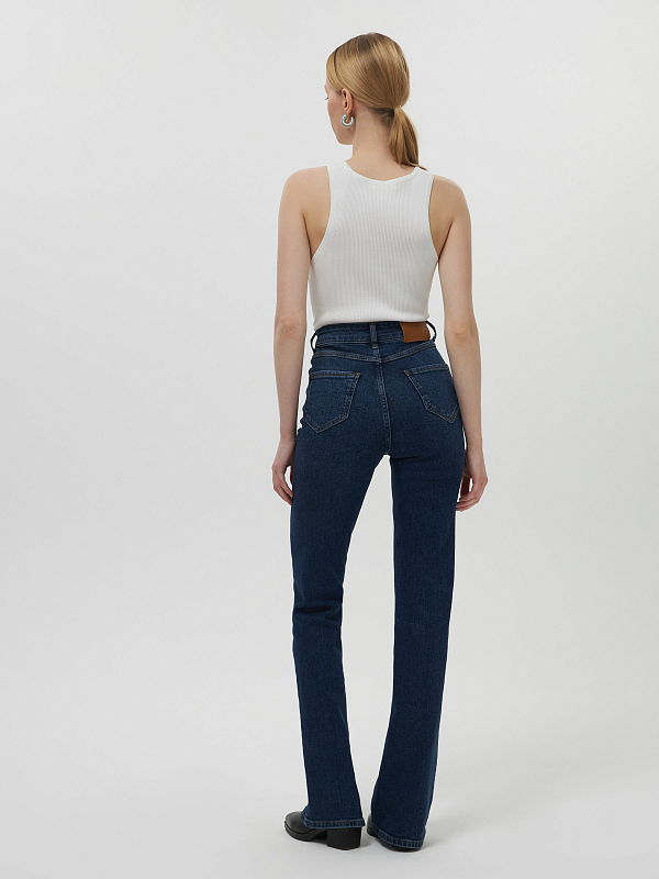 Джинсы-клеш