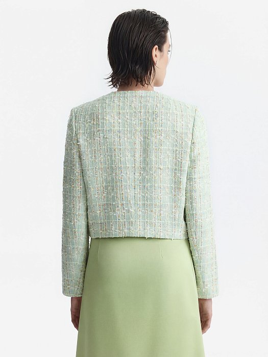 Укороченный жакет из букле: фото №5