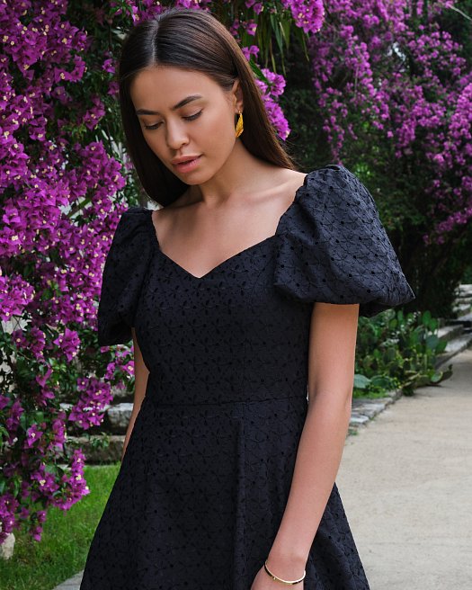 Платье-мини из хлопка с вышивкой: фото №3