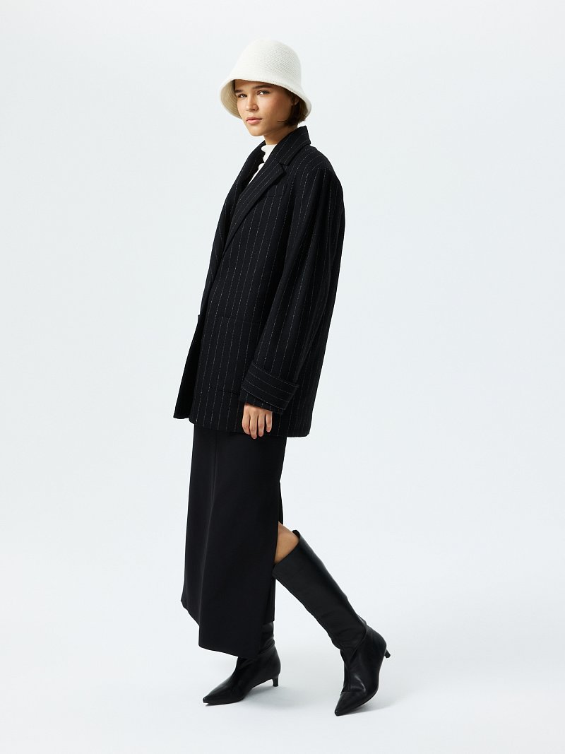 Утепленное полупальто из шерсти