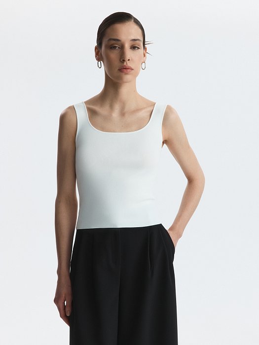 Топ с квадратным вырезом: фото №3