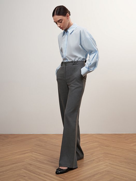 Широкие брюки с декоративными шлевками: фото №2