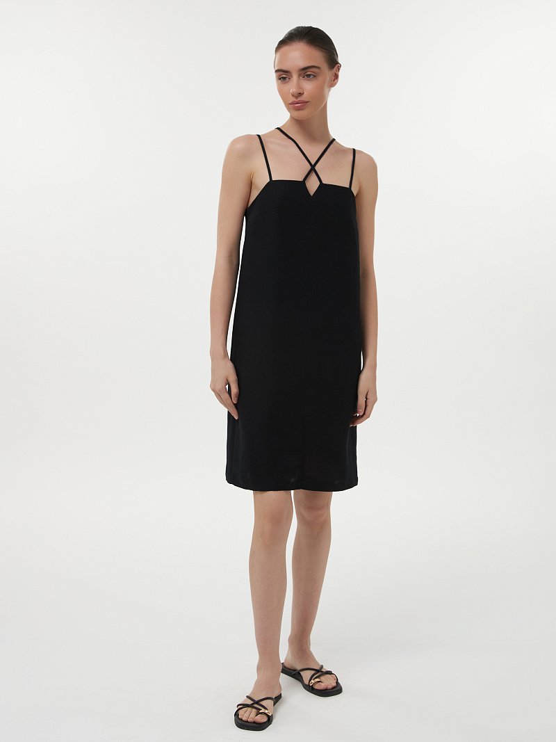 Короткий сарафан со льном