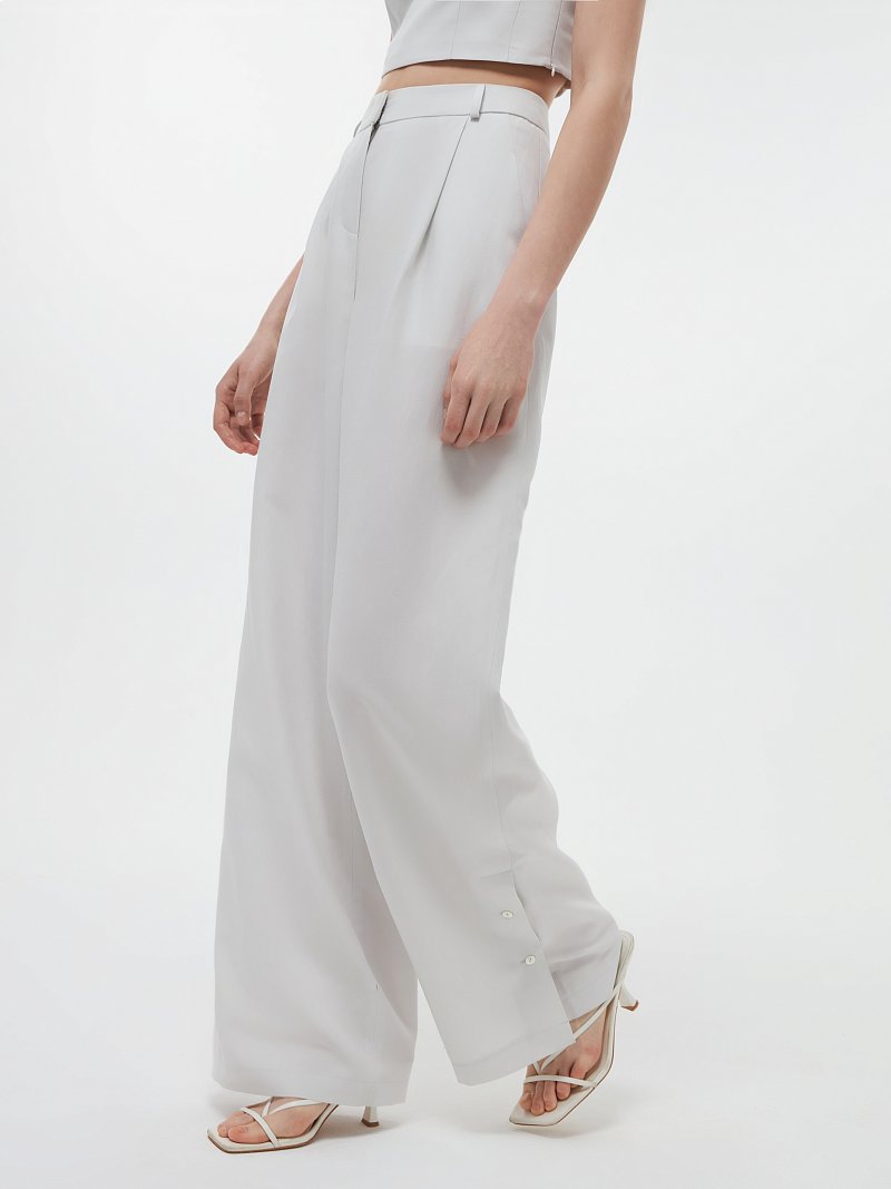 Широкие брюки со льном