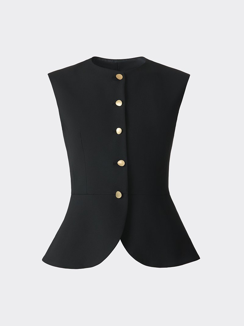 Приталенный жилет с баской