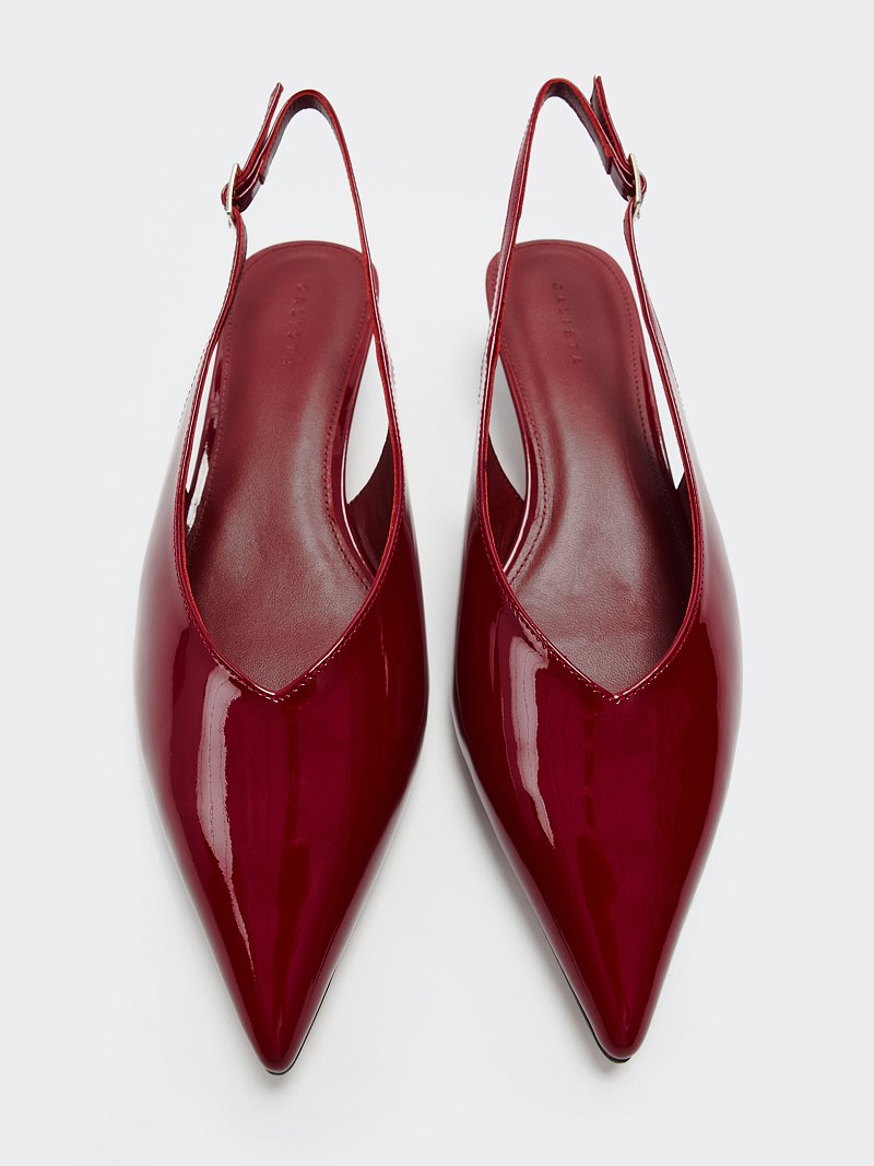 Лаковые туфли с открытой пяткой