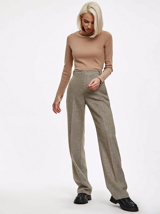 Прямые брюки из шерсти: фото №4