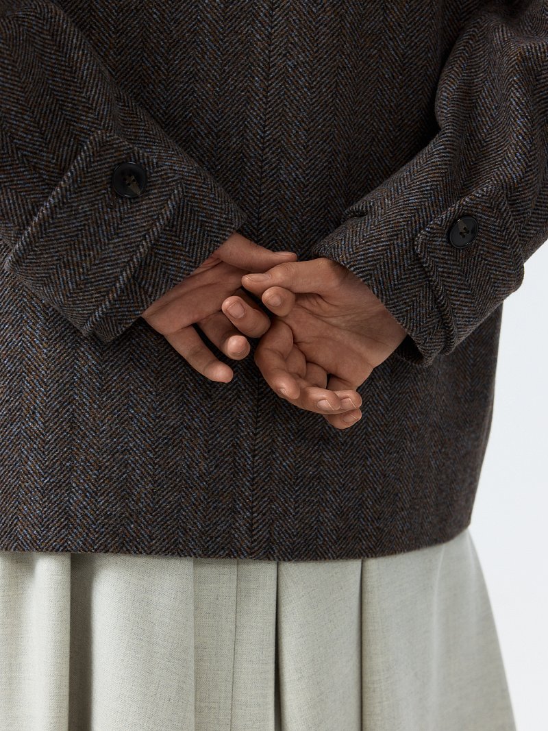 Полупальто из твида «в елочку»