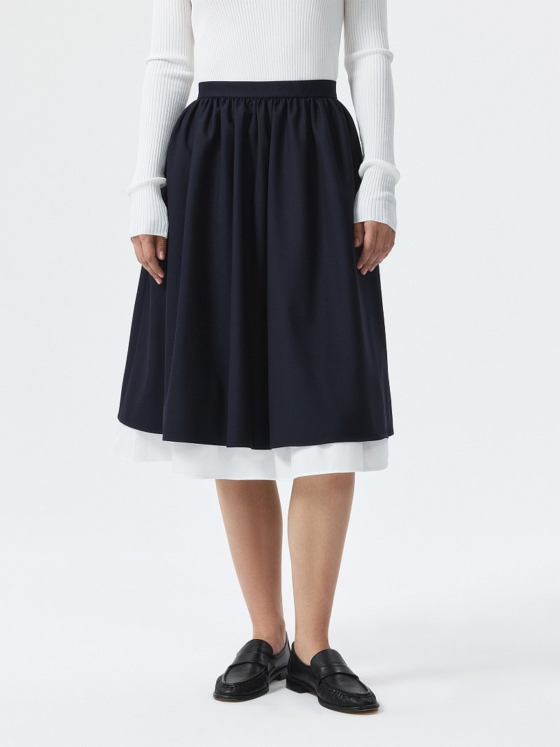 Расклешенная юбка с подъюбником