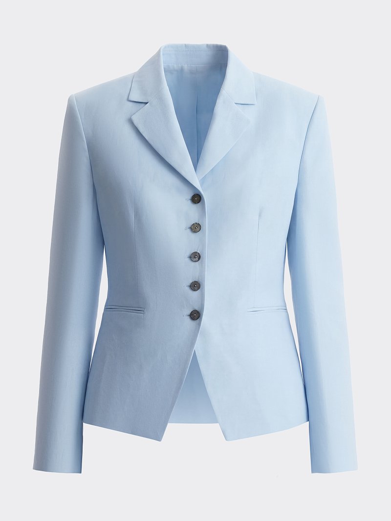 Приталенный жакет со льном