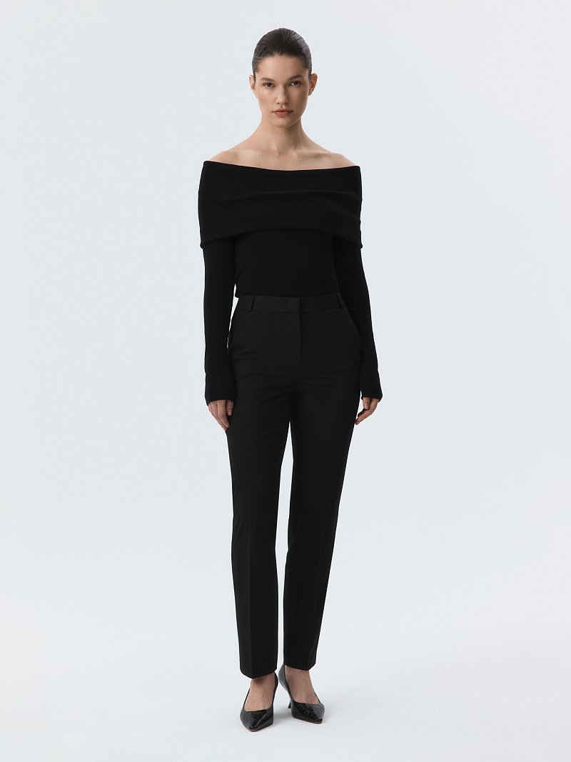 Зауженные брюки со стрелками